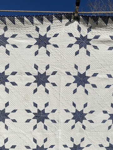 Vintage quilt starburst